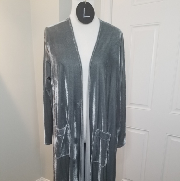 LuLaRoe Sweaters - Lularoe Sarah